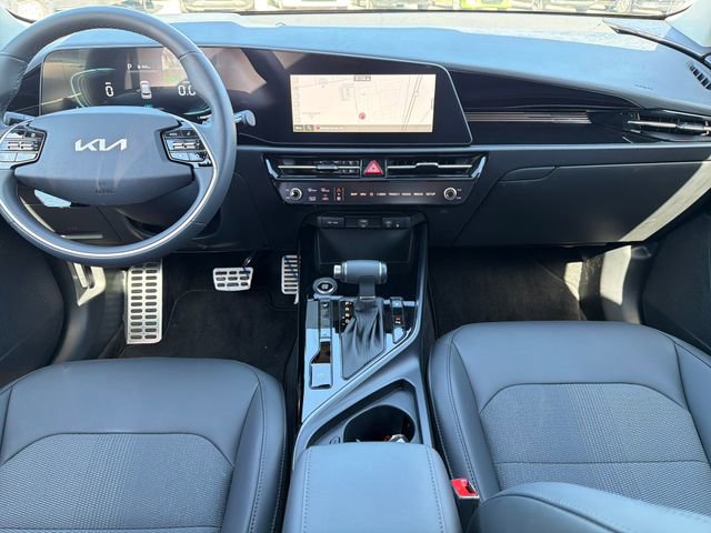 New 2025 Kia Niro EX Touring FWD image 9