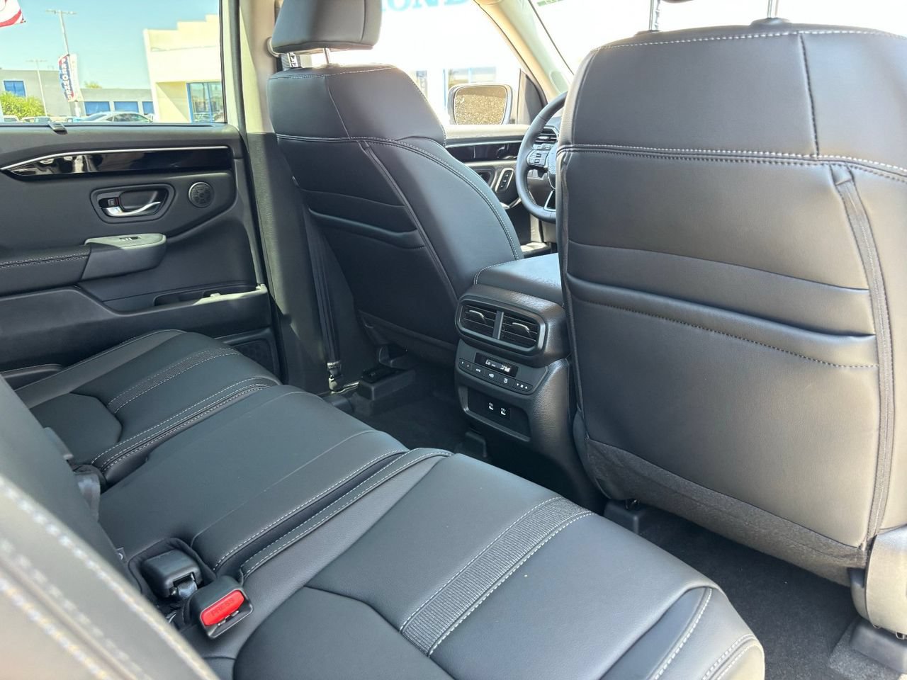 New 2026 Honda Pilot EX-L image 9