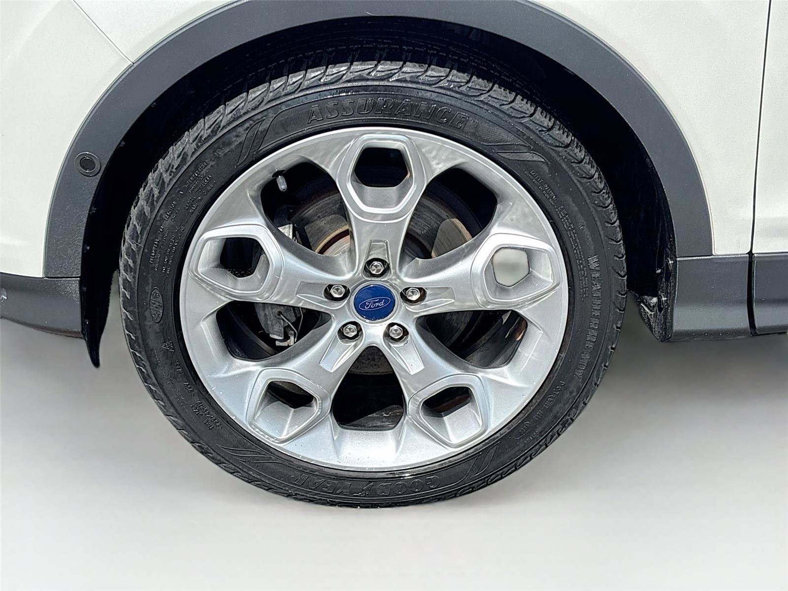 Used 2015 Ford Escape Titanium w/ Equipment Group 301A image 31