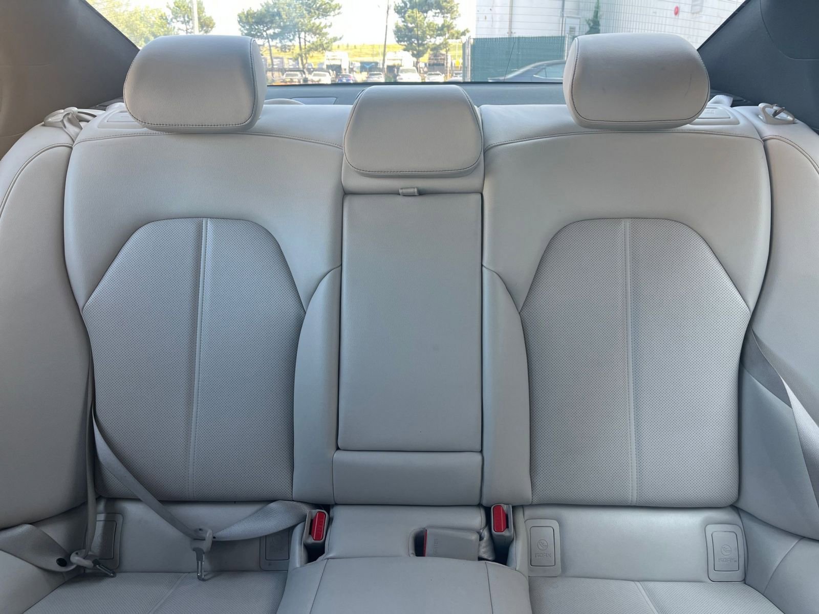 Used 2024 Genesis G70 2.5T image 34