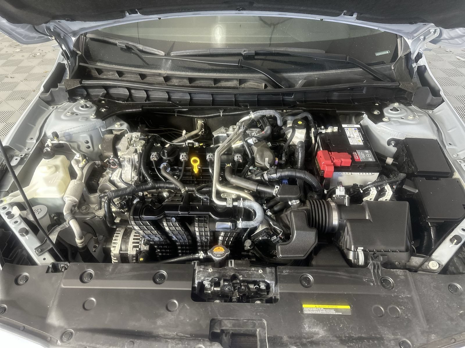 Used 2024 Nissan Altima 2.5 SR FWD image 28