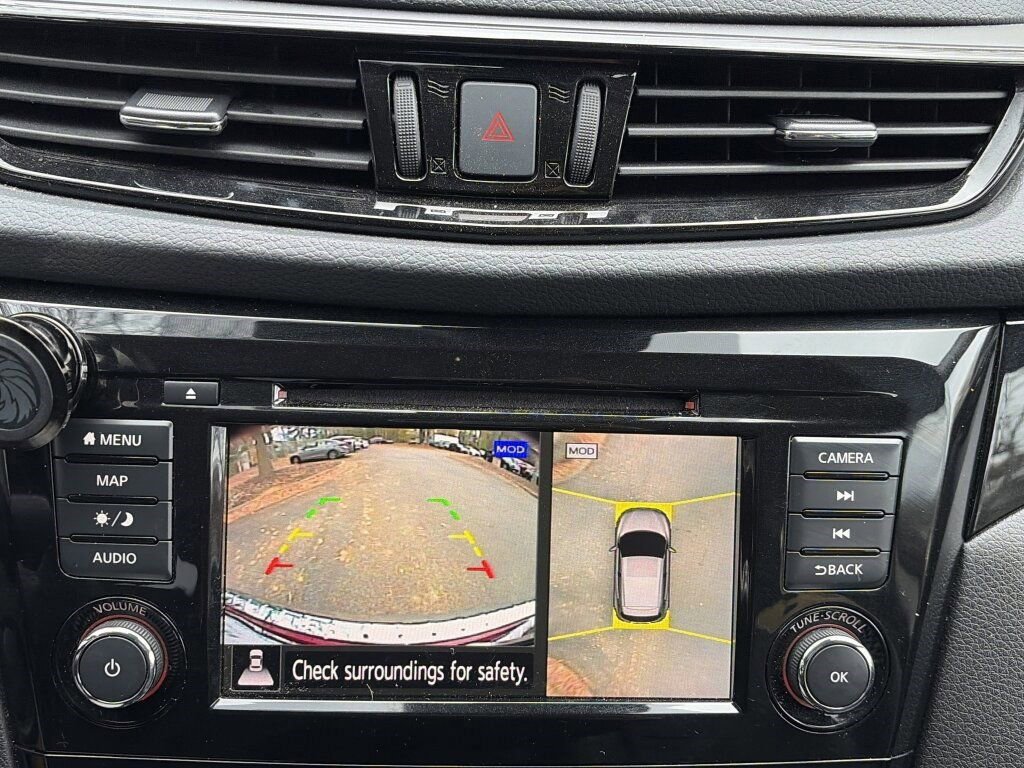 Certified 2022 Nissan Rogue Sport SL w/ Premium Package image 15