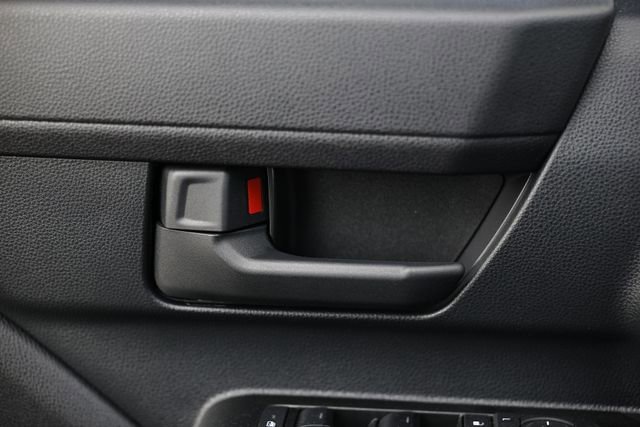 Used 2025 Toyota 4Runner SR5 image 16