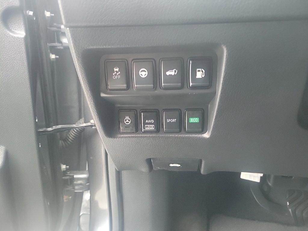 Used 2019 Nissan Rogue SL image 21