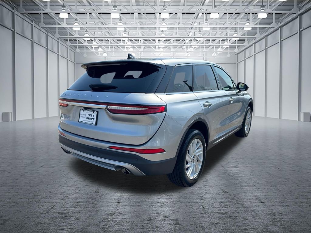 Used 2023 Lincoln Corsair FWD image 7