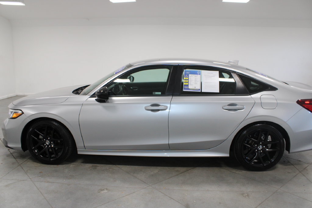 Used 2025 Honda Civic Sport image 6