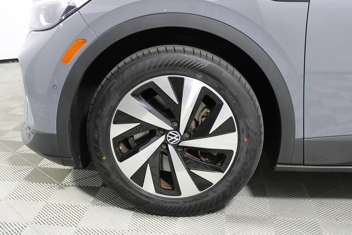 Used 2023 Volkswagen ID.4 Pro RWD image 33