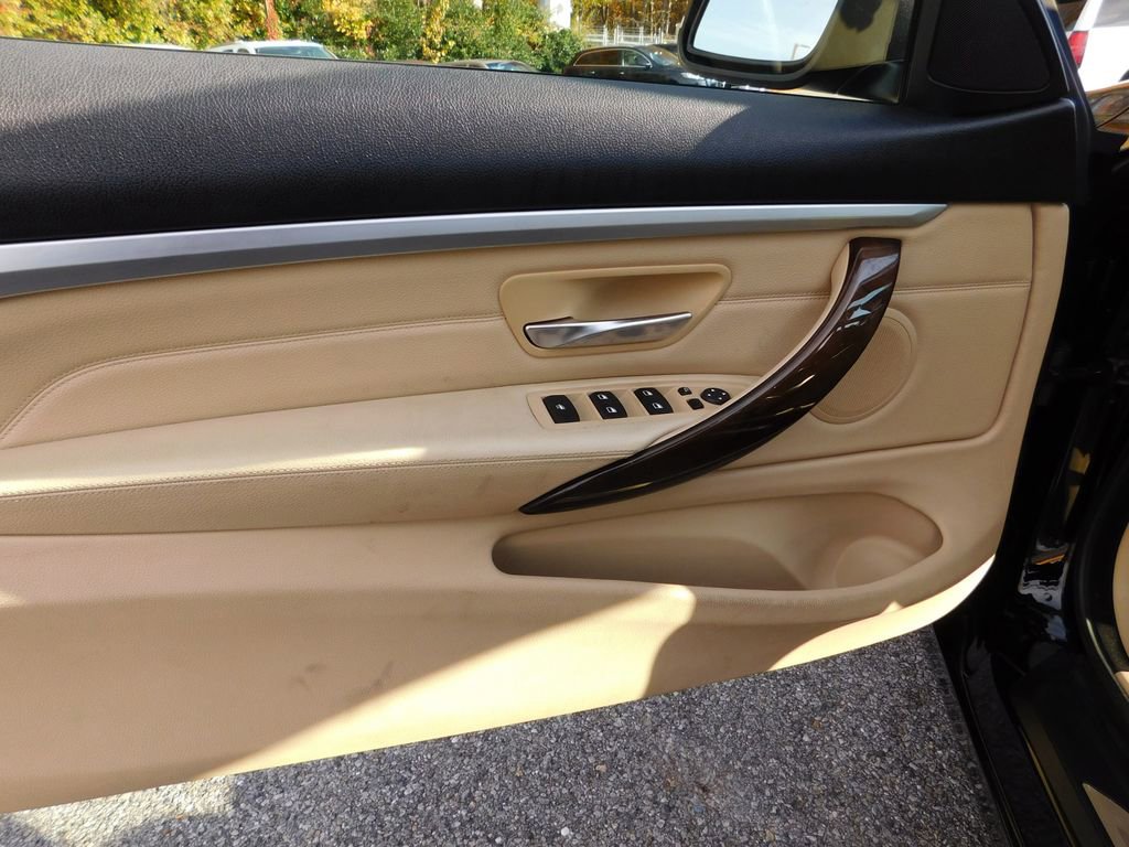 Used 2016 BMW 428i xDrive Convertible image 11