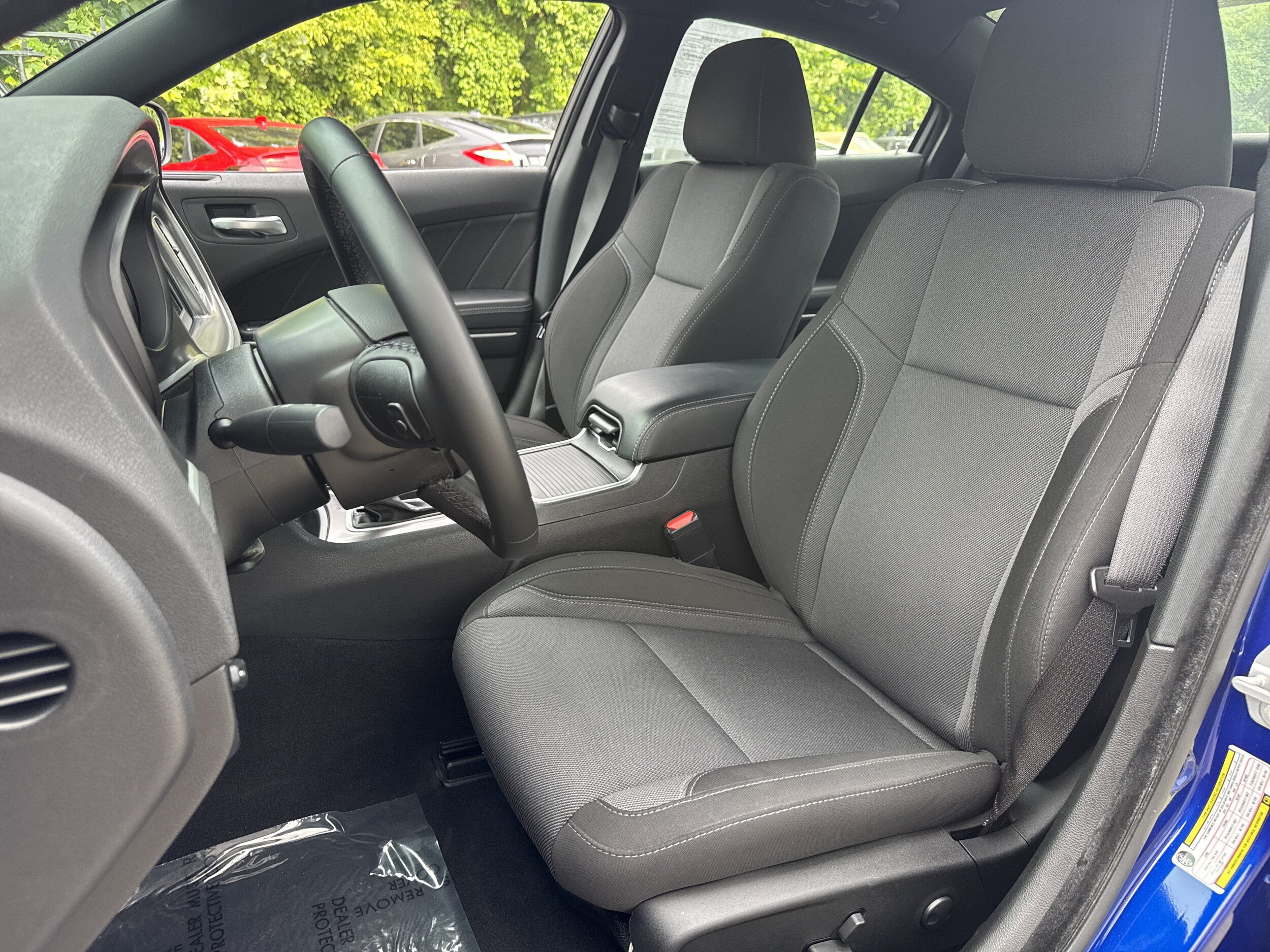 Used 2022 Dodge Charger SXT RWD image 5