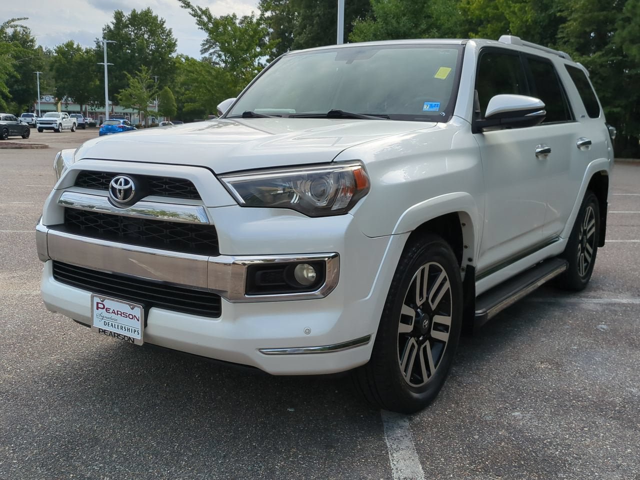 Used 2016 Toyota 4Runner Limited w/ Four Season Floor Mat Package AWD/4WD image 8