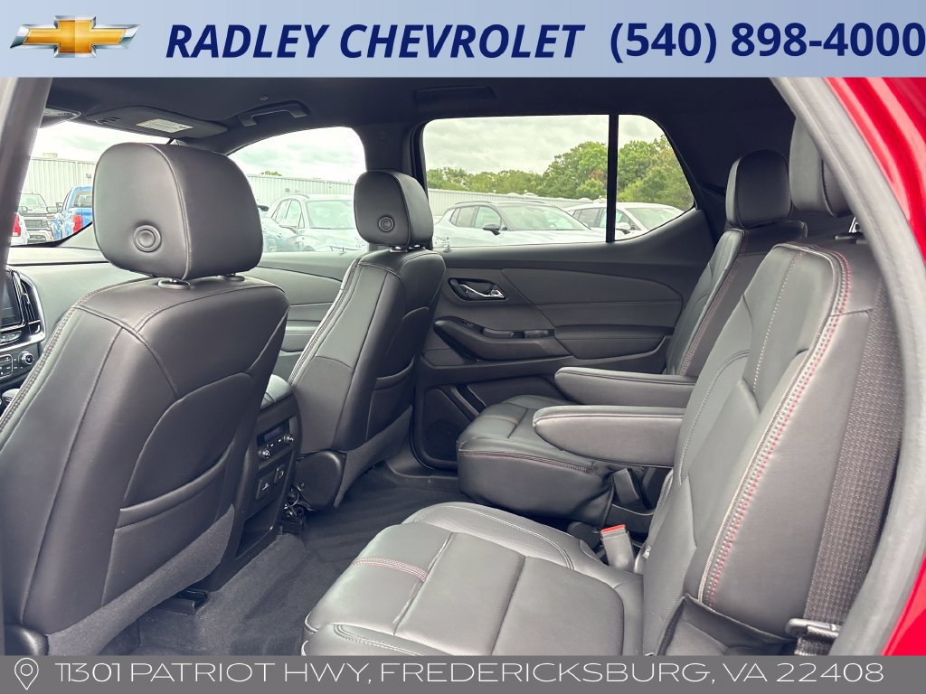 Used 2023 Chevrolet Traverse RS AWD/4WD image 12