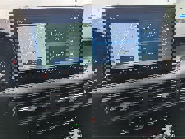 New 2026 Lincoln Corsair Premiere image 8