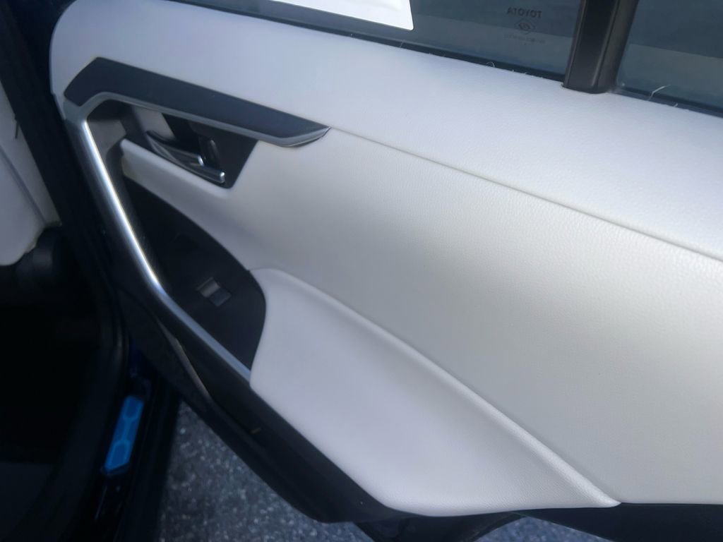 Used 2025 Toyota RAV4 XLE Premium w/ Weather Package image 19