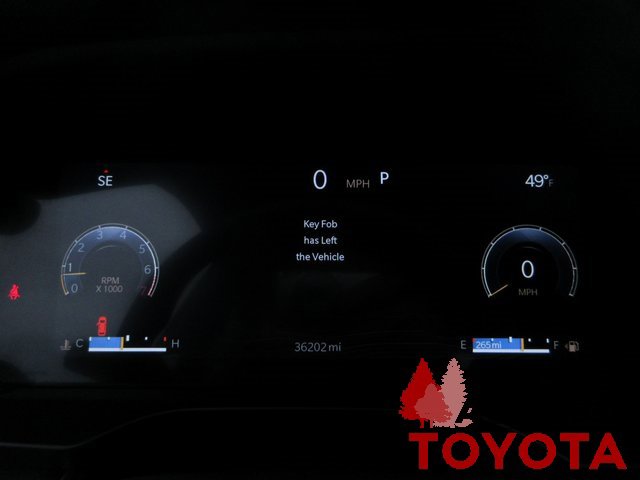 Used 2024 Jeep Grand Cherokee Limited image 18