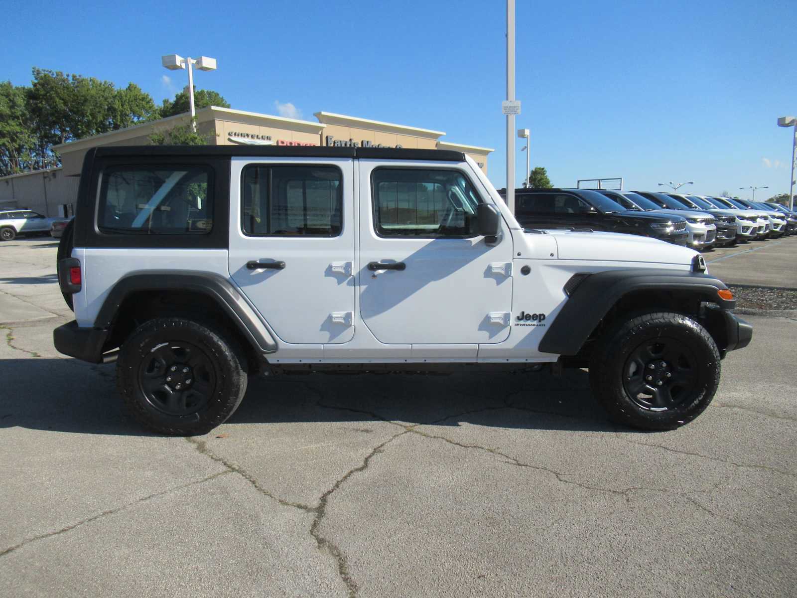 New 2026 Jeep Wrangler Unlimited Sport image 8