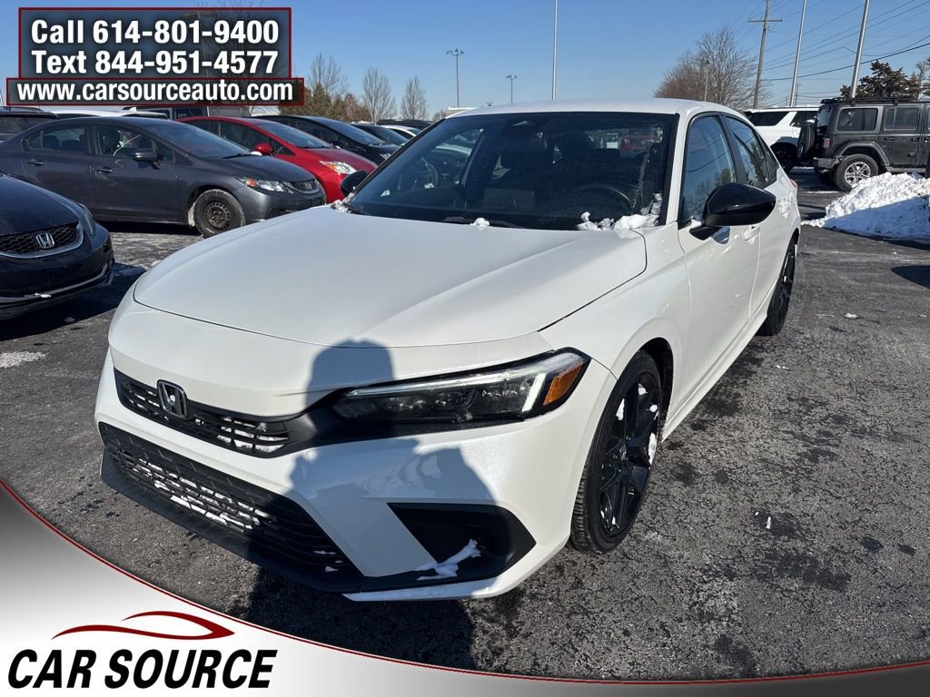 Used 2023 Honda Civic Sport image 2