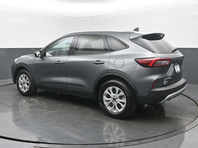 Used 2025 Ford Escape Active AWD/4WD image 7