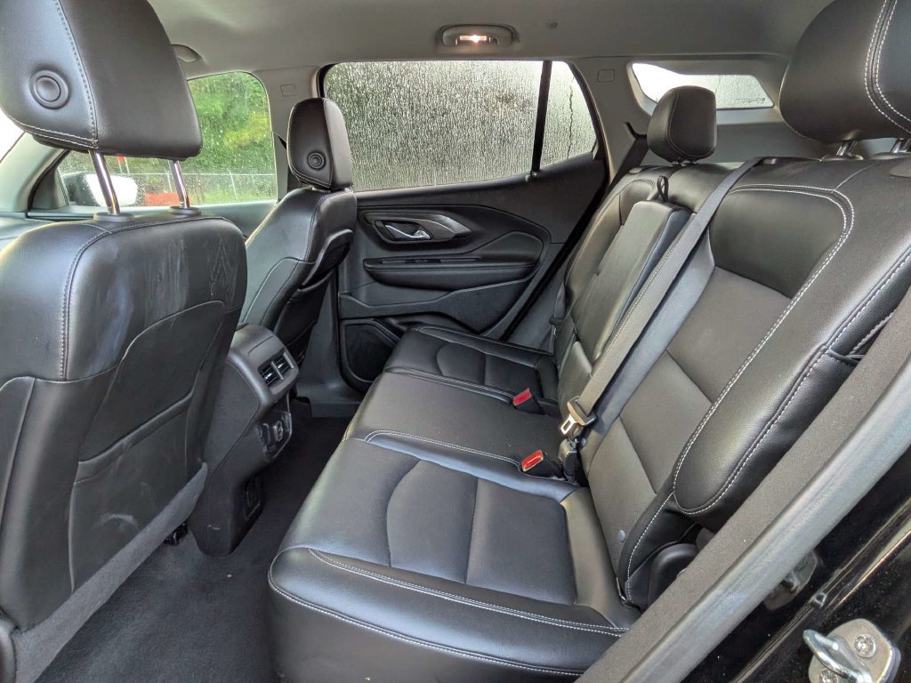 Used 2023 GMC Terrain SLT FWD image 14