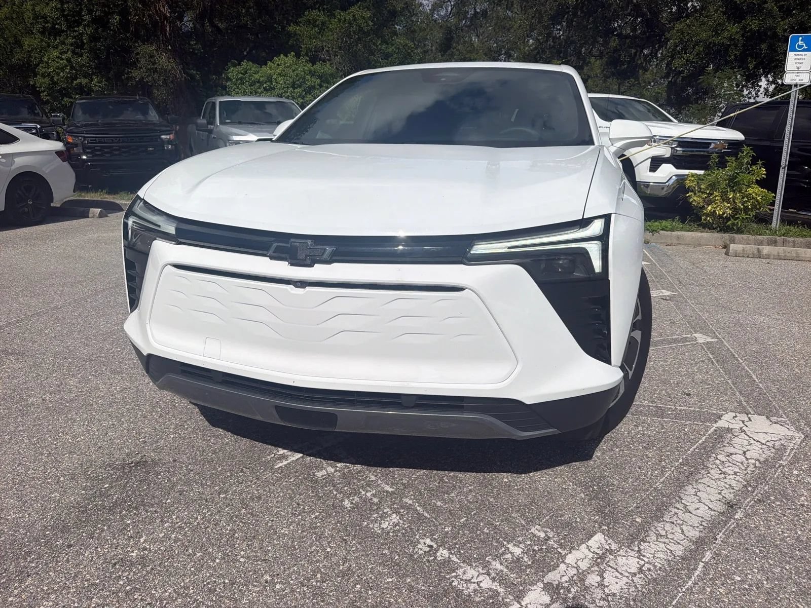 Used 2025 Chevrolet Blazer EV LT AWD/4WD image 3