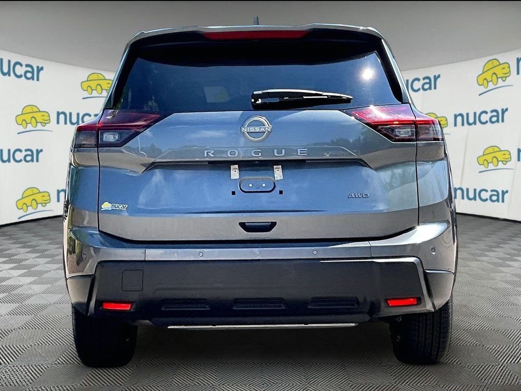 Certified 2026 Nissan Rogue SV AWD/4WD image 5