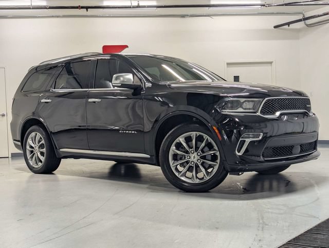 Used 2023 Dodge Durango Citadel RWD image 2