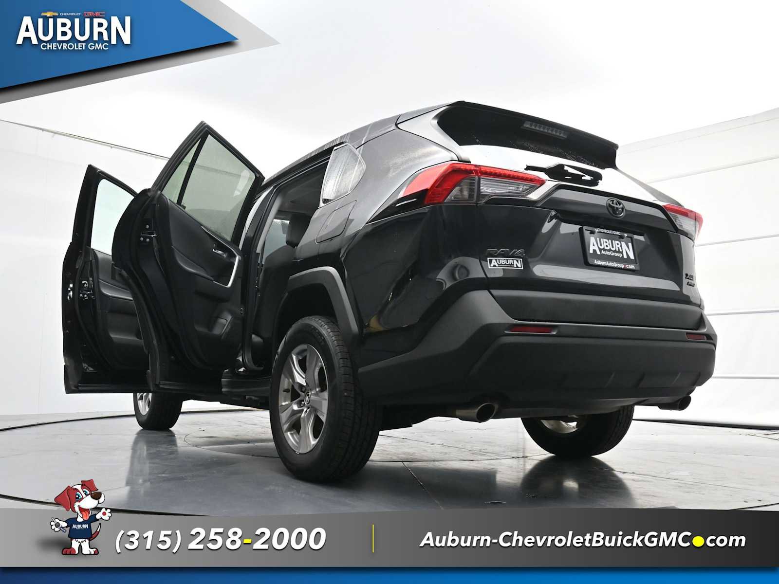 Used 2022 Toyota RAV4 XLE image 37
