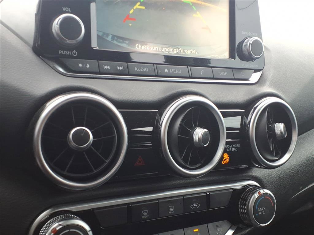 Used 2024 Nissan Sentra S image 11