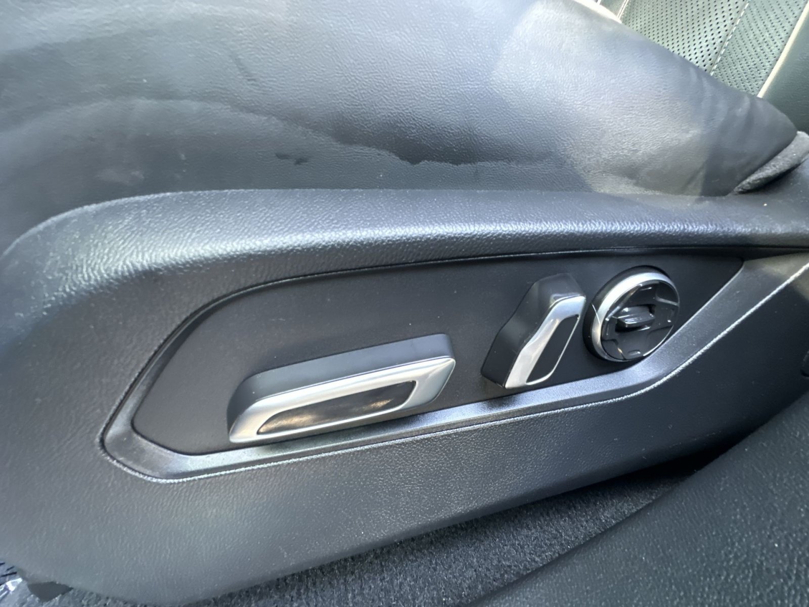 Used 2021 Acura RDX AWD w/ Advance Package image 22