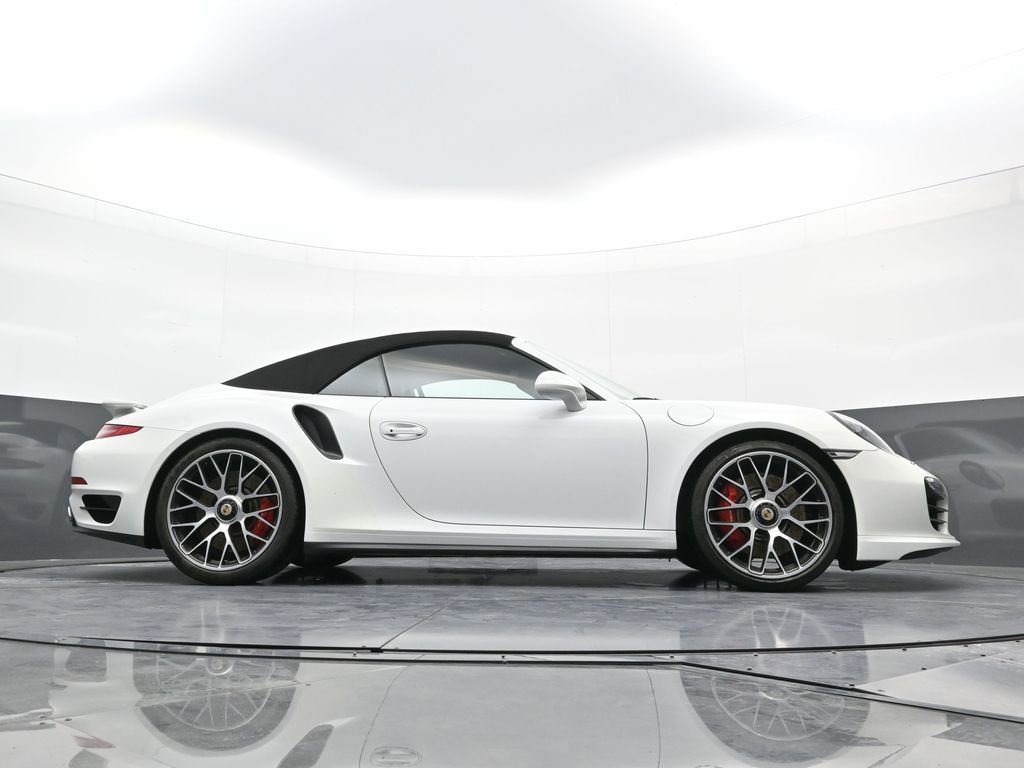 Used 2014 Porsche 911 Turbo image 27