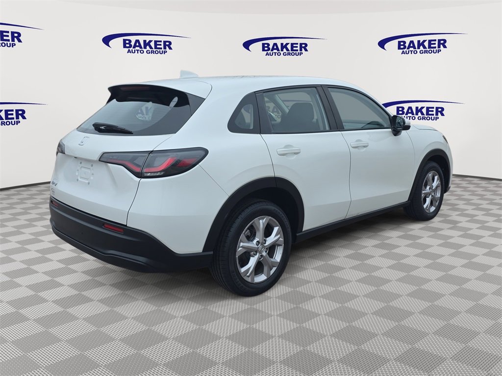 Used 2023 Honda HR-V LX image 5