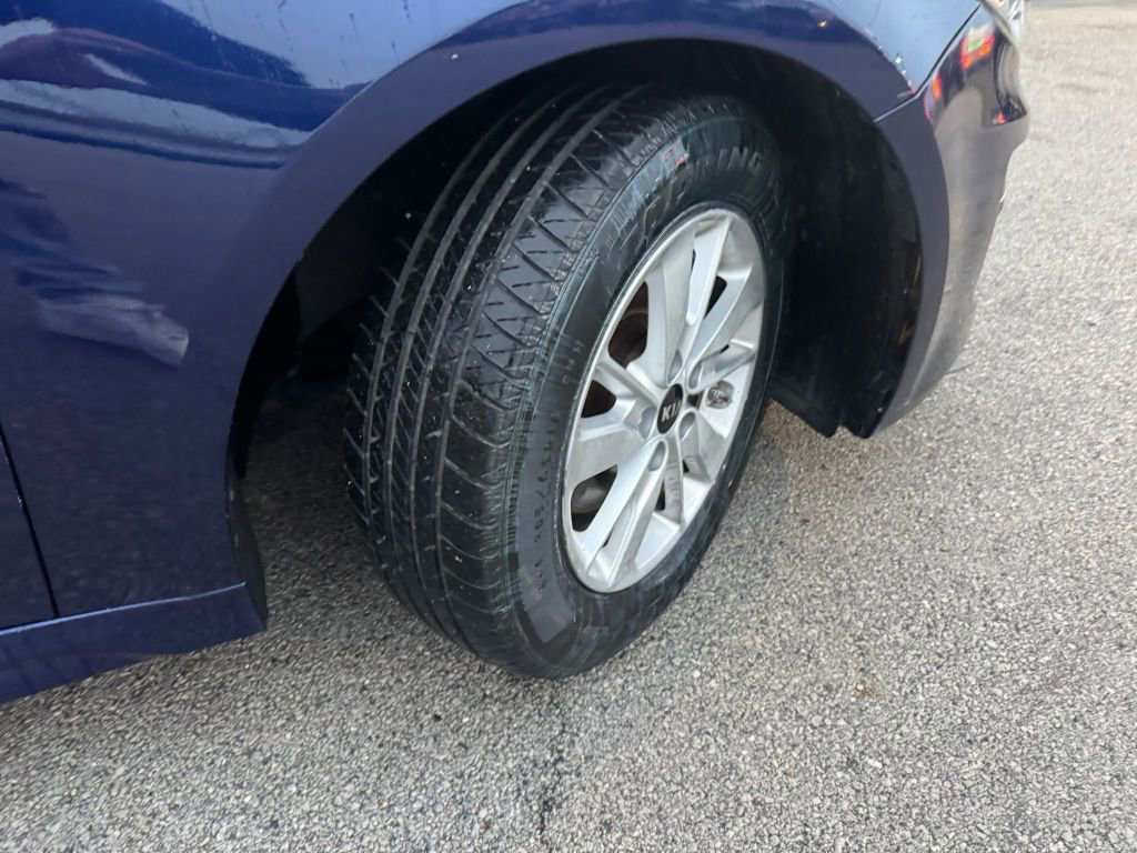 Used 2018 Kia Optima LX image 14