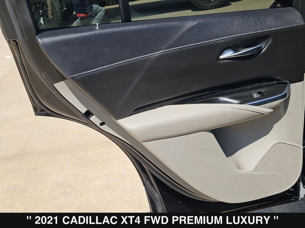 Used 2021 Cadillac XT4 Premium Luxury w/ Cold Weather Package image 18