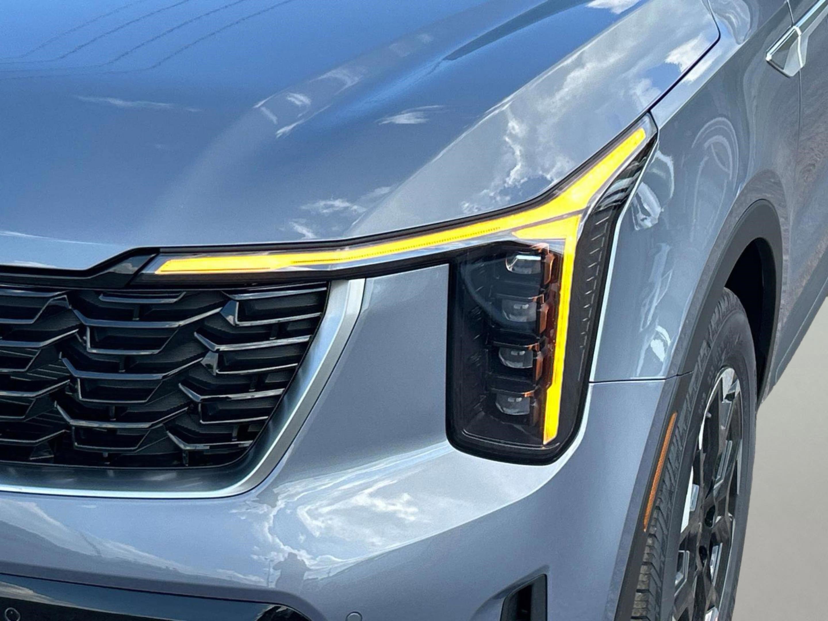 New 2025 Kia Sorento S w/ Panoramic Sunroof Package image 9