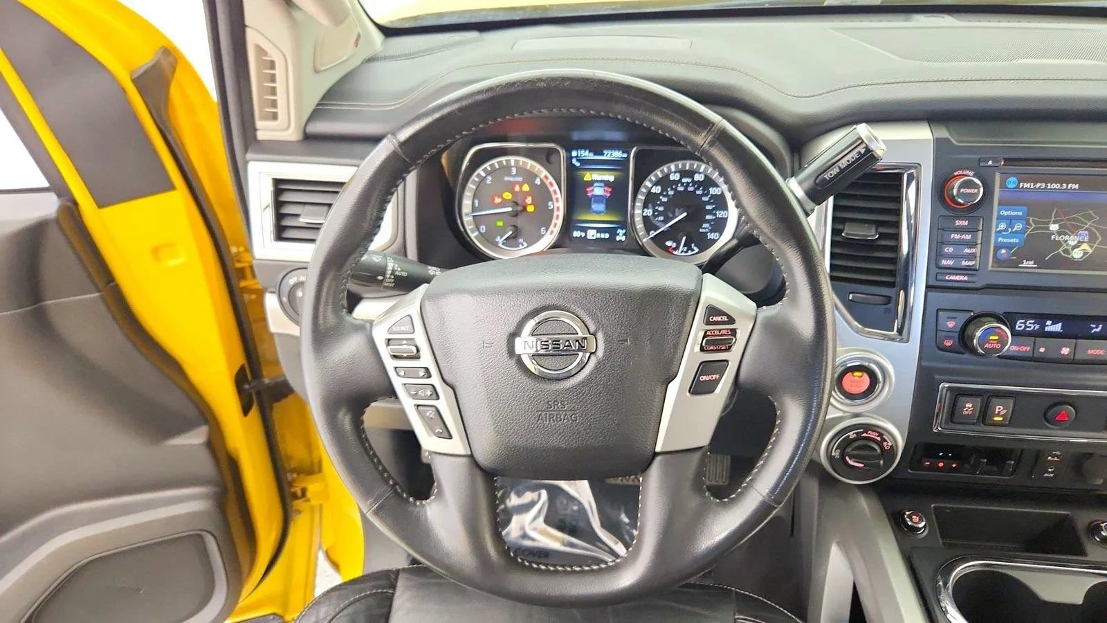 Used 2017 Nissan Titan PRO-4X w/ Pro-4x Convenience Package AWD/4WD image 26