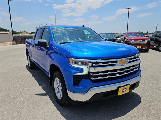 Used 2025 Chevrolet Silverado 1500 LT RWD image 7