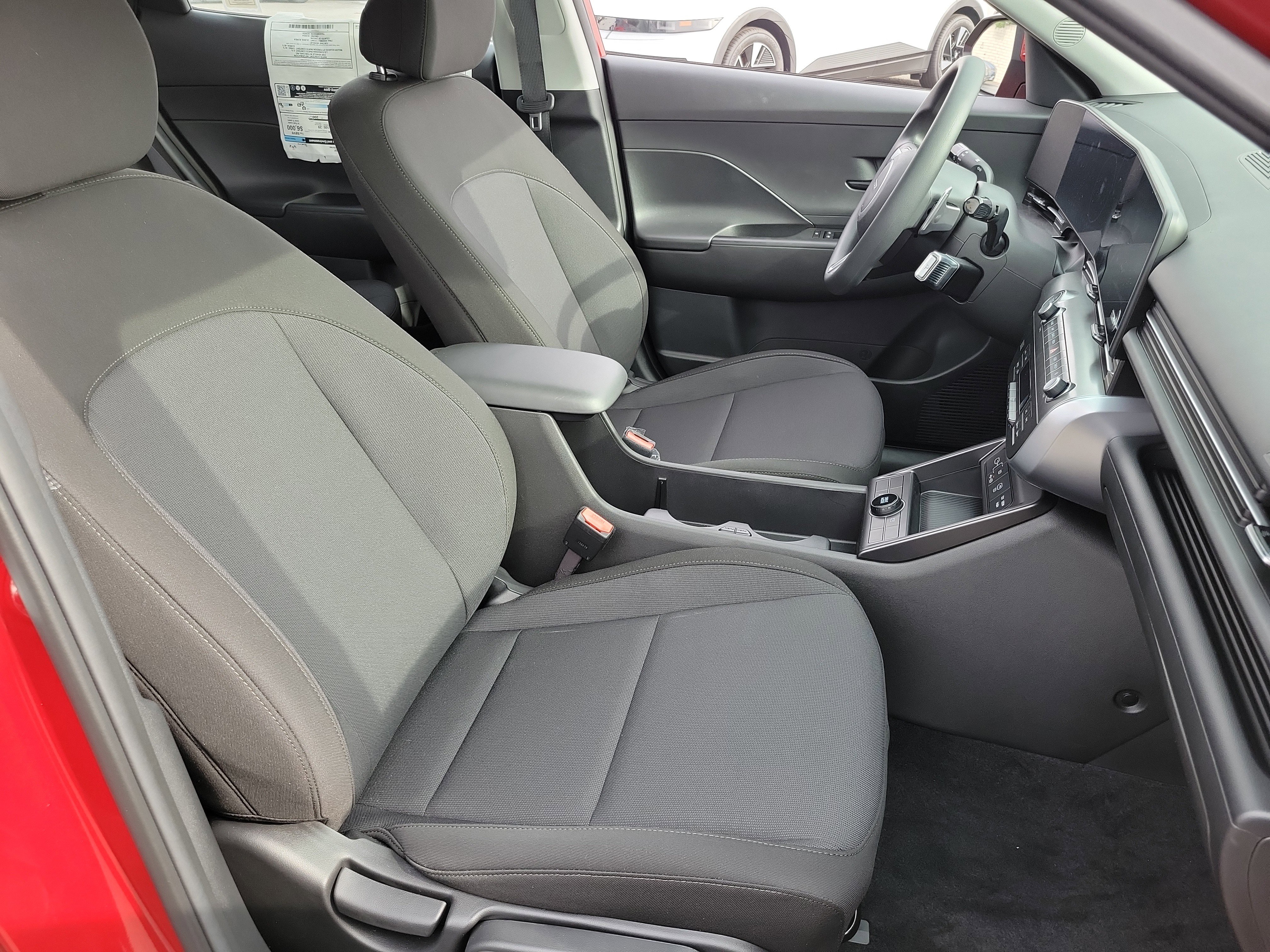 New 2025 Hyundai Kona SE image 19