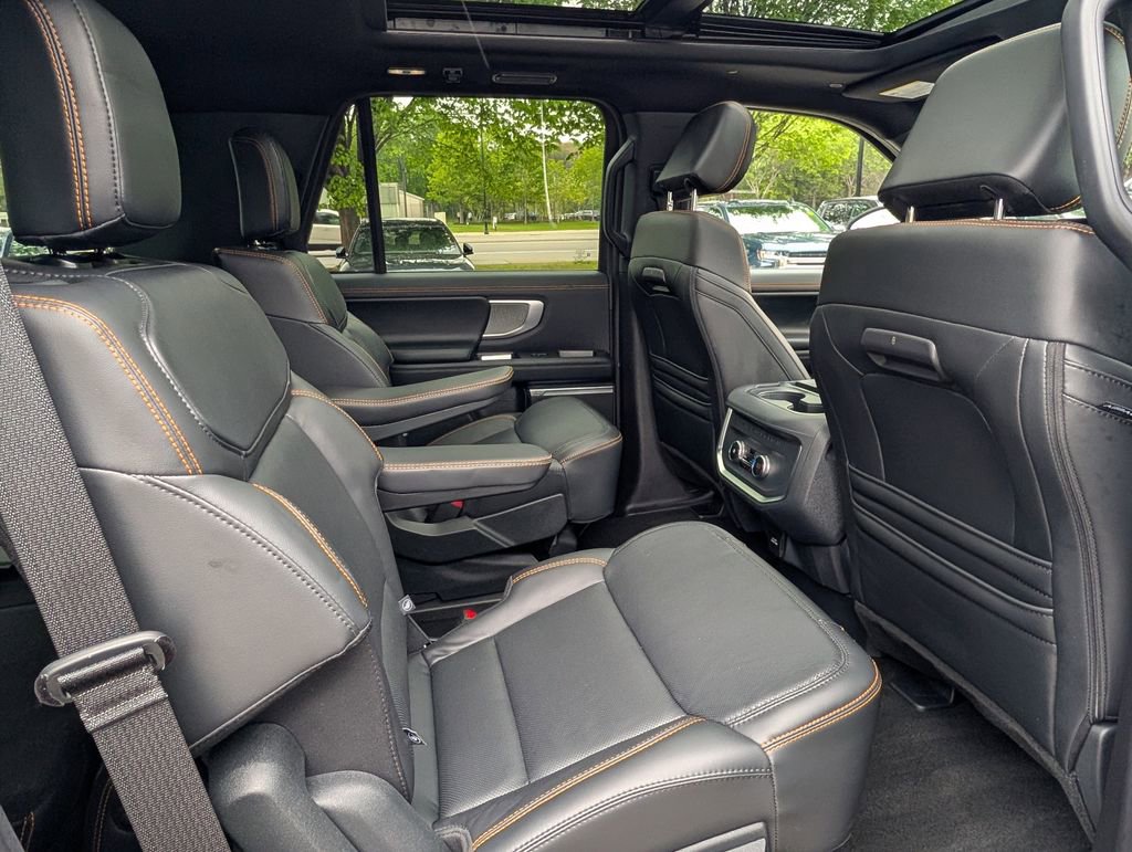 Used 2025 Ford Expedition Tremor AWD/4WD image 22