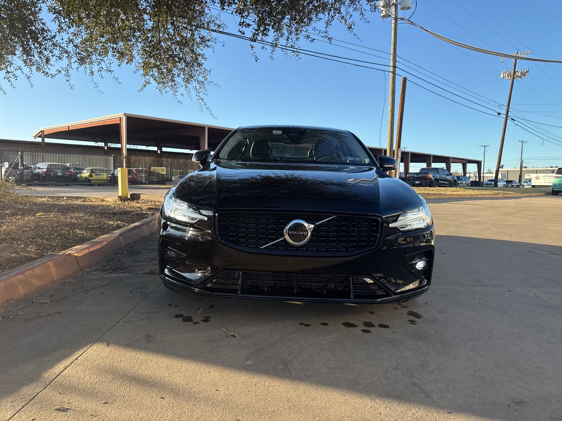 Used 2023 Volvo S60 B5 Core w/ Climate Package image 8