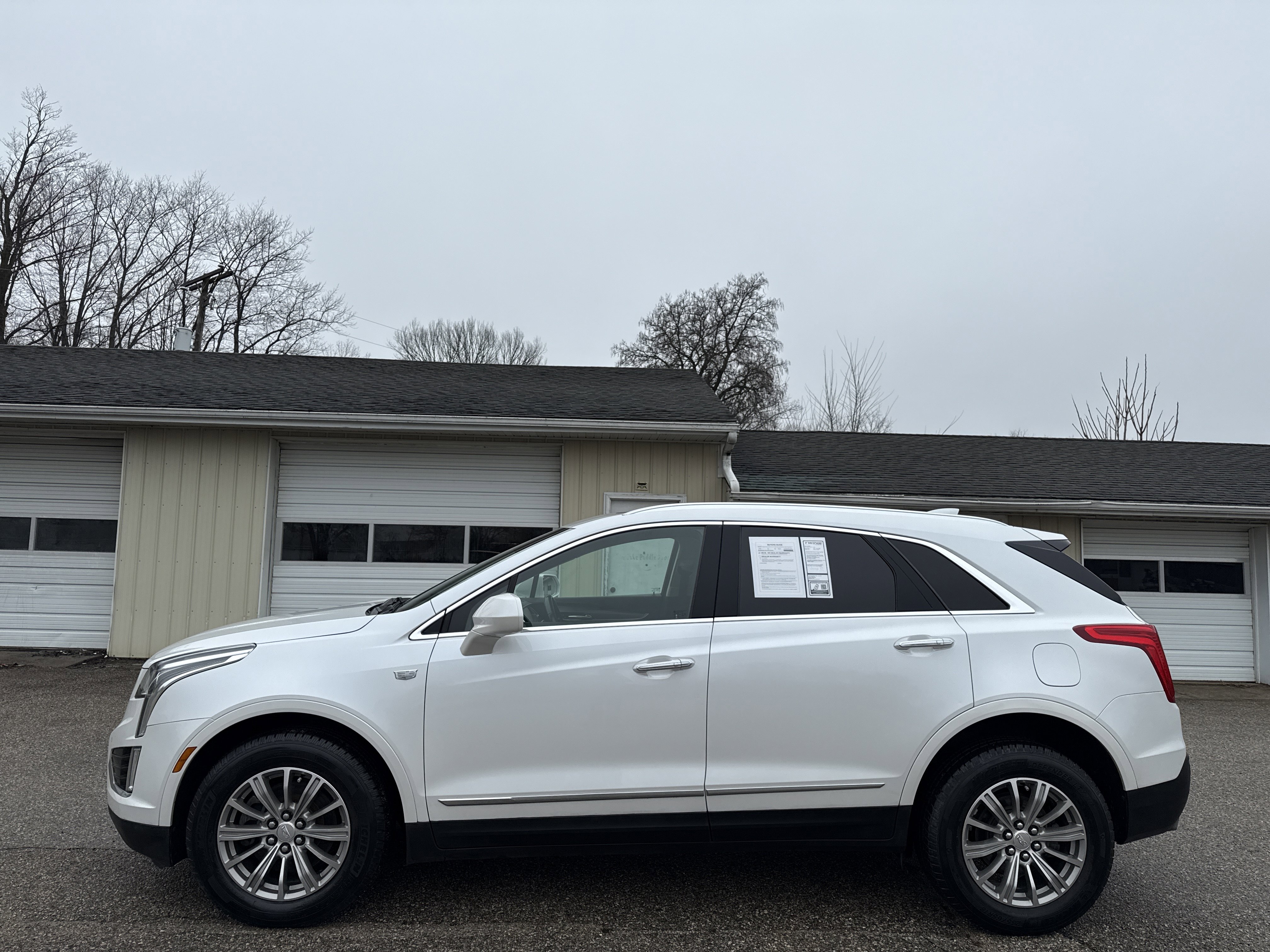 Used 2019 Cadillac XT5 Luxury AWD/4WD image 8