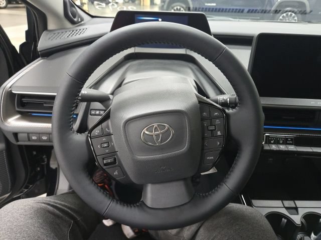 New 2026 Toyota Prius Limited FWD image 33