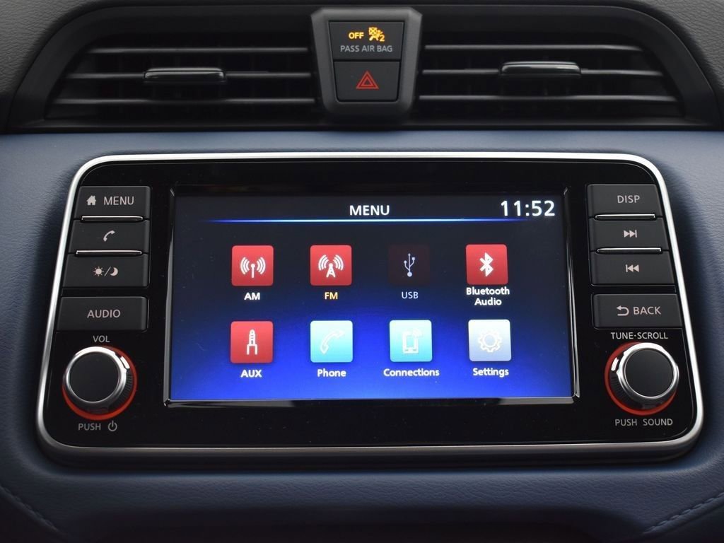 New 2025 Nissan Versa SV w/ Trunk Package image 10