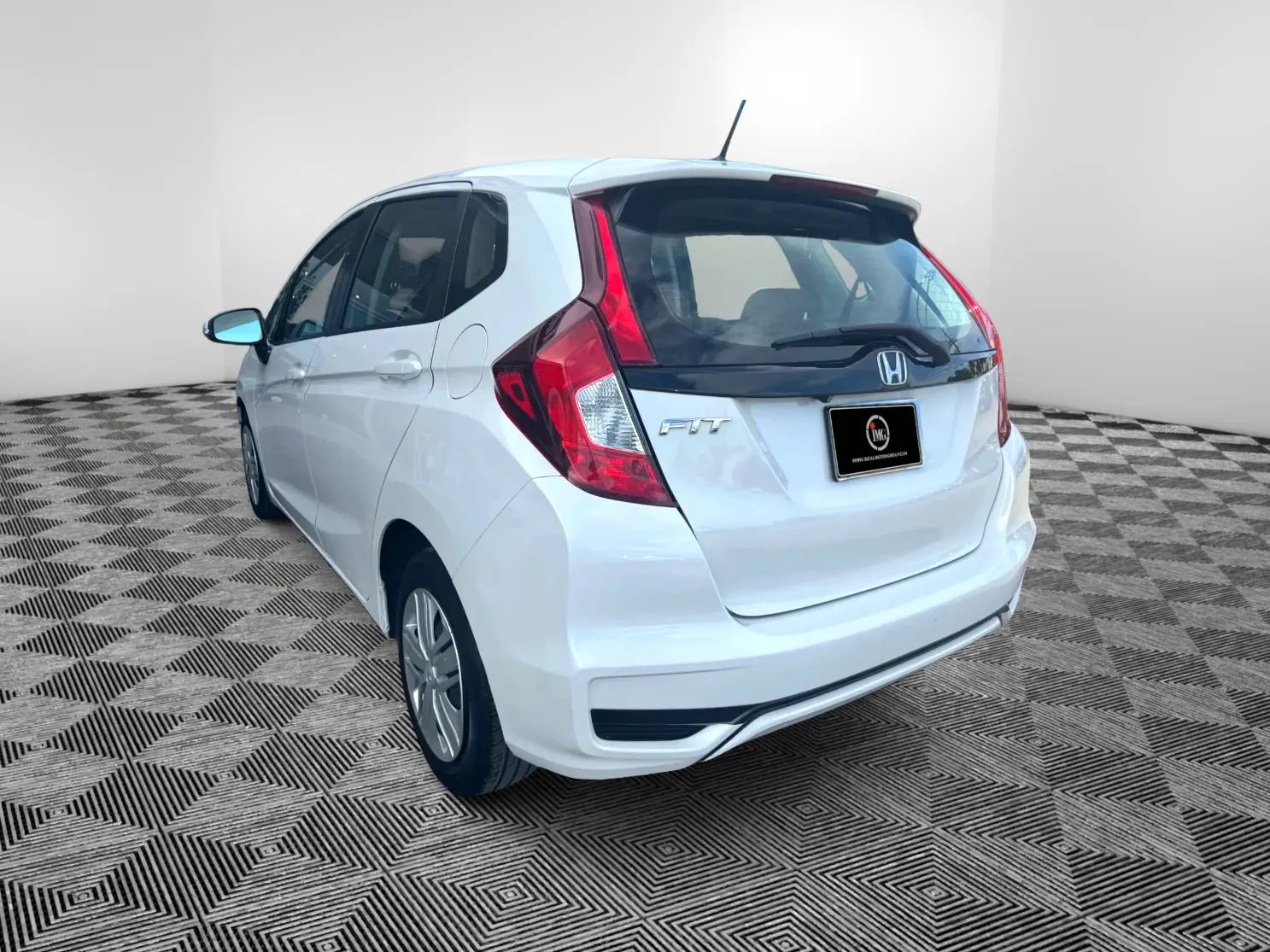 Used 2019 Honda Fit LX image 7