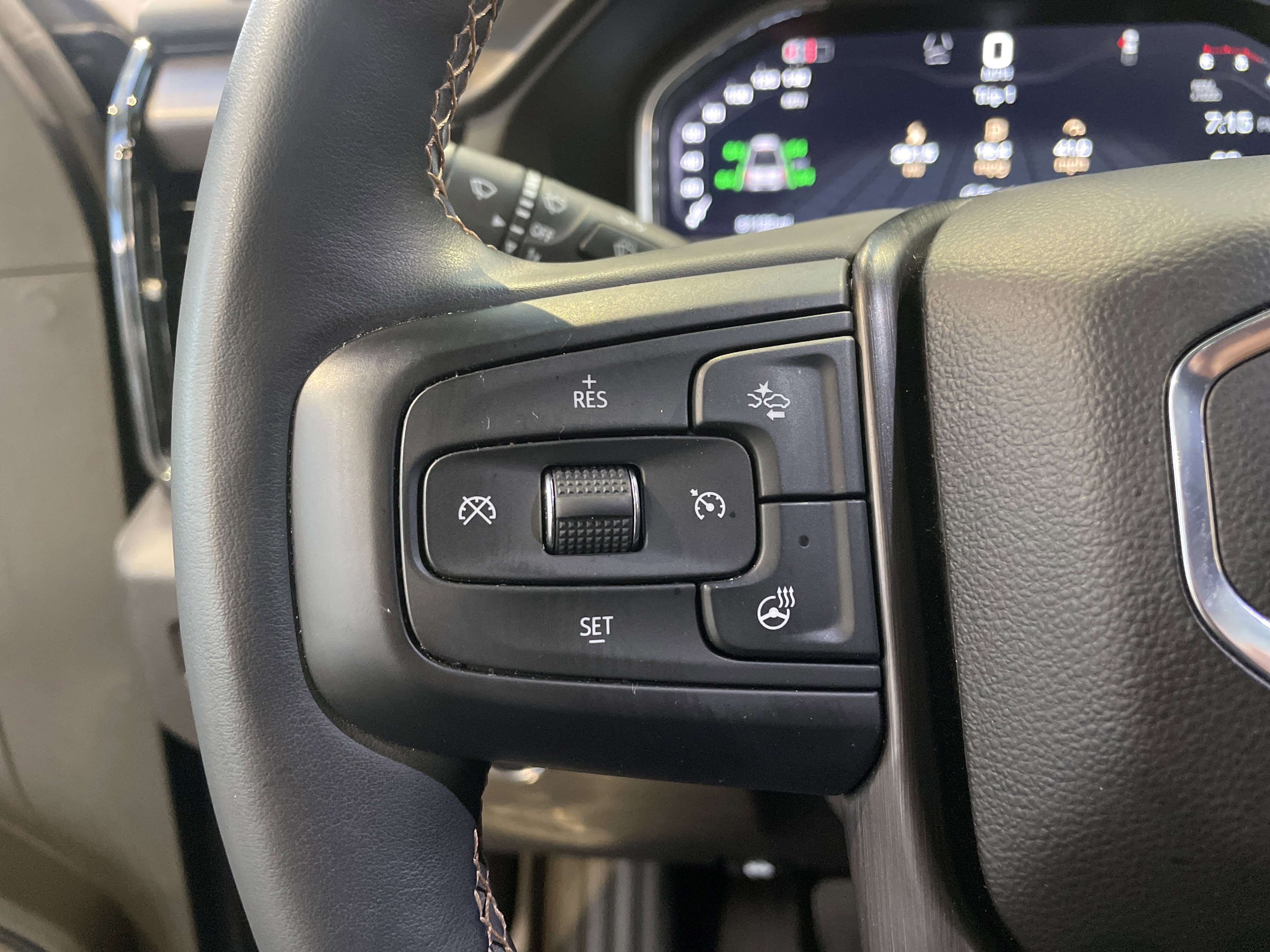 Used 2024 GMC Sierra 2500 AT4 w/ AT4 Premium Plus Package AWD/4WD image 22