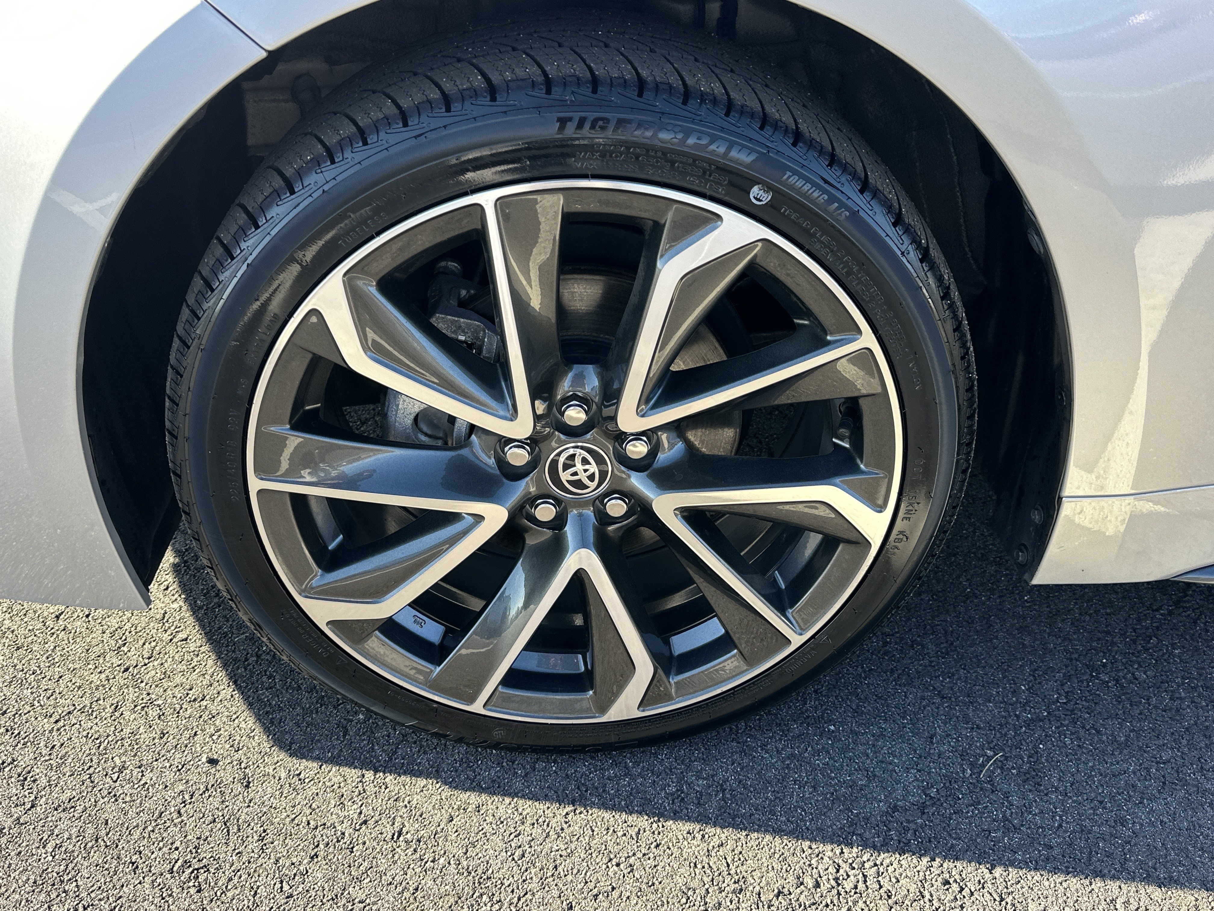 Used 2022 Toyota Corolla SE image 12