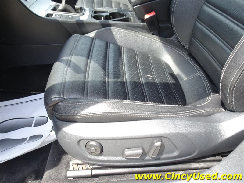 Used 2015 Volkswagen CC Sport FWD image 26