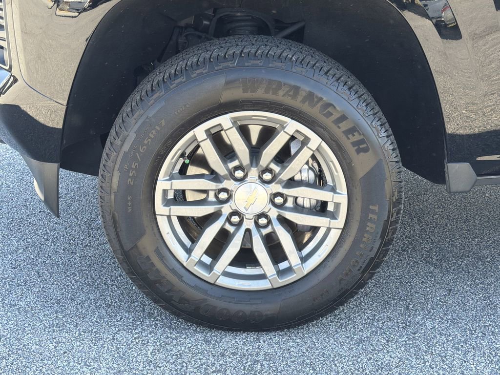 Used 2024 Chevrolet Colorado LT w/ LT Convenience Package image 28