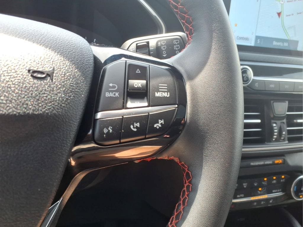 Used 2022 Ford Escape SEL w/ SEL Stealth AWD Package image 29