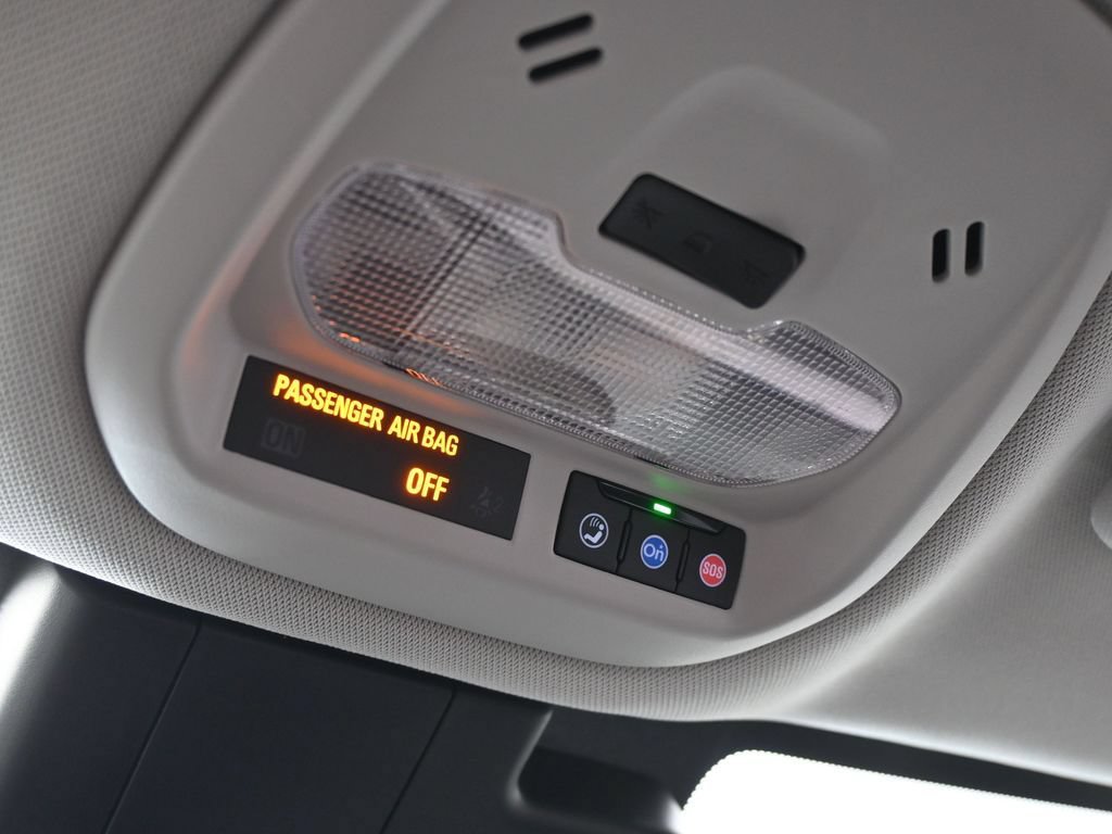 Used 2024 Chevrolet Trax LS w/ LS Convenience Package FWD image 19