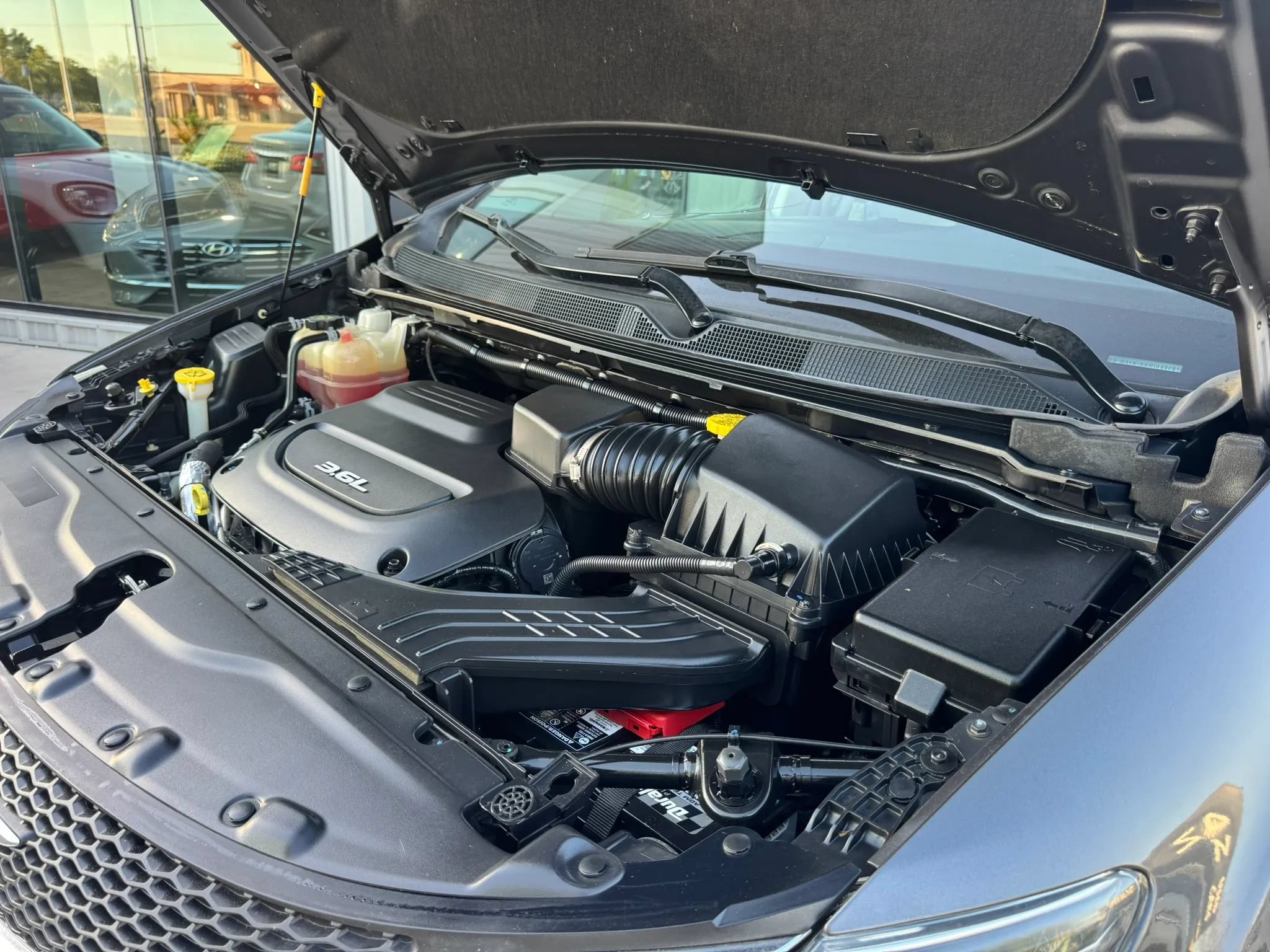 Used 2017 Chrysler Pacifica Touring-L Plus FWD image 42