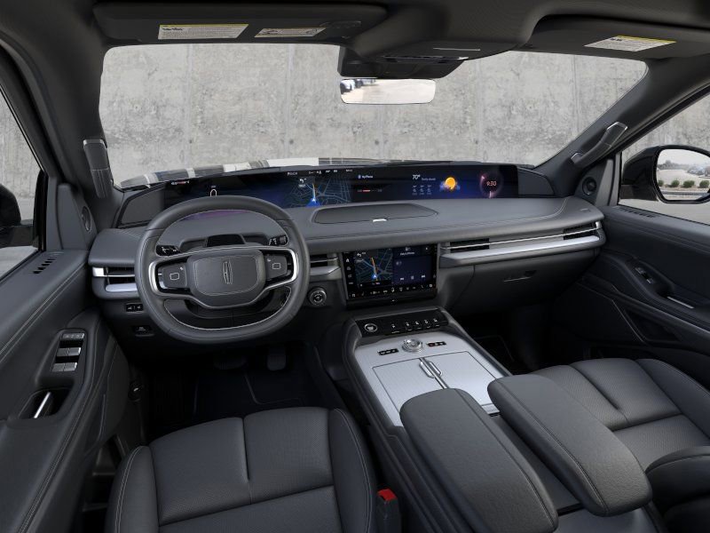 New 2026 Lincoln Navigator L Reserve w/ Jet Appearance Package AWD/4WD image 9